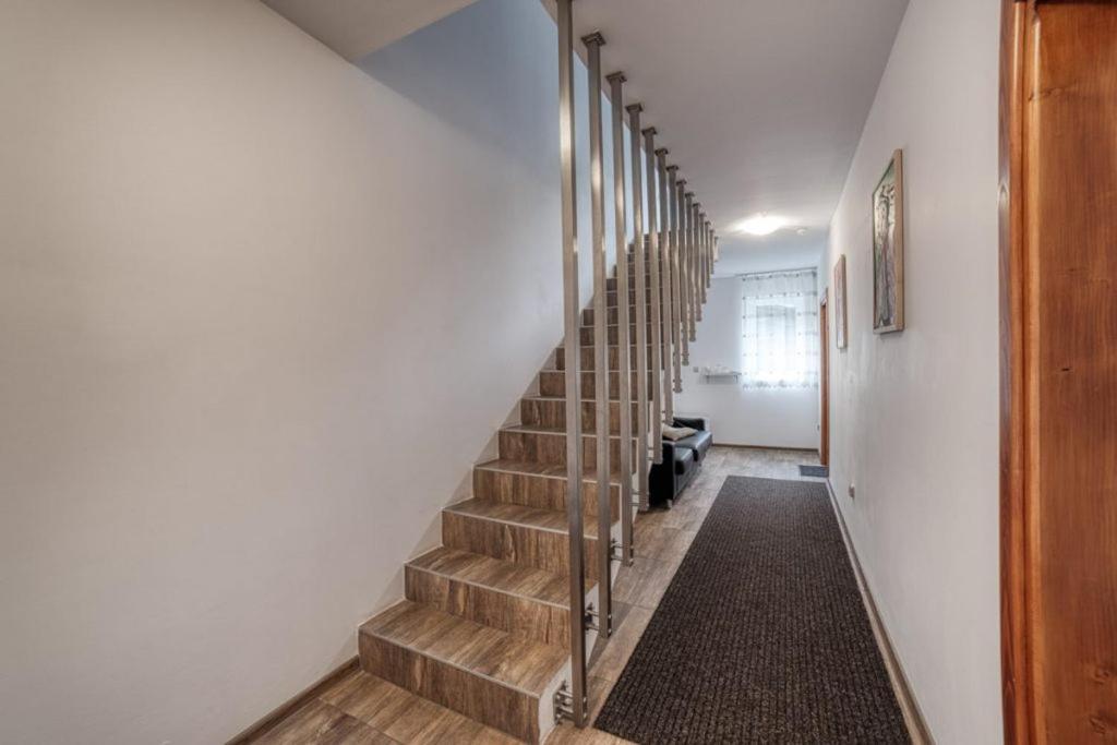 Penzion Jolla Červený Kláštor Exterior foto